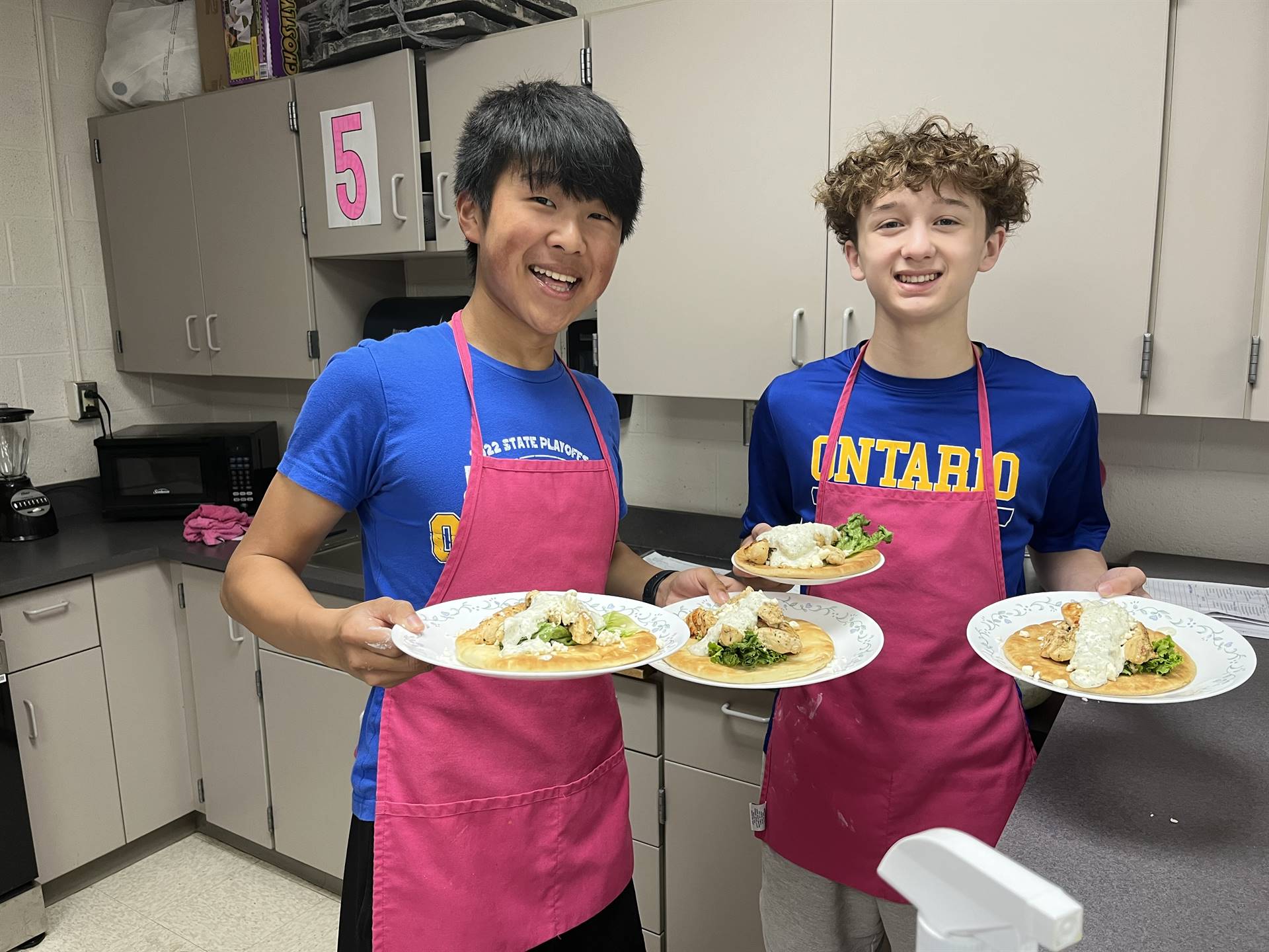 students with food