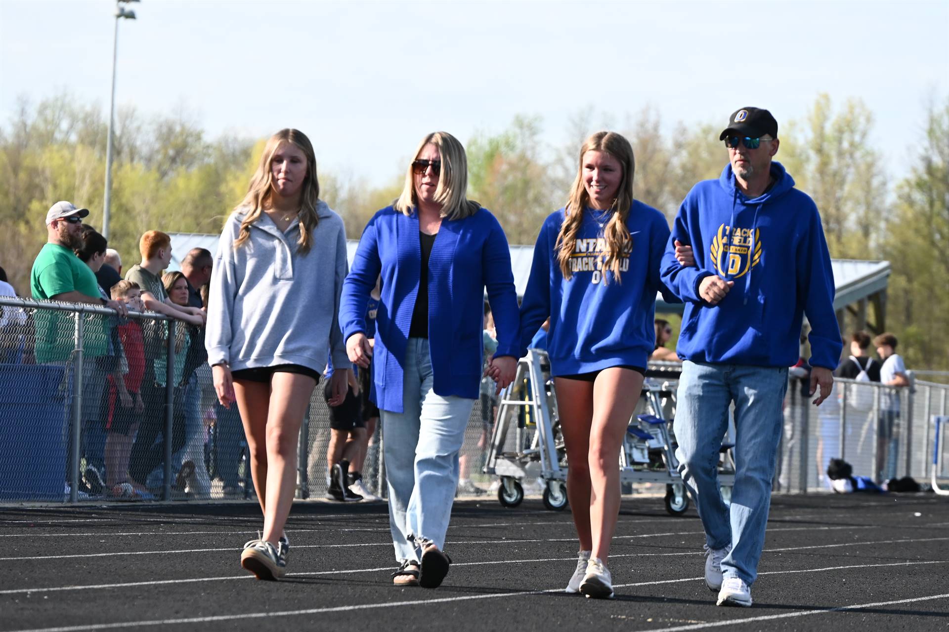 Track Sr Night